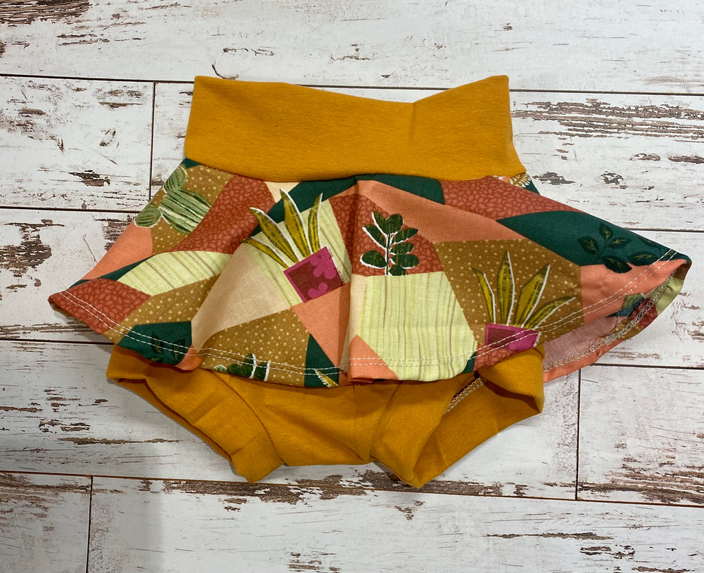 Apricot and Plants Skirted Bummies
